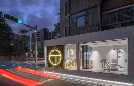 ortho jason  dentist clinic