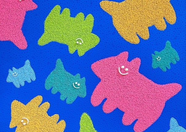 Puzzle / Dogs / Blue and Yellow colors(圖)